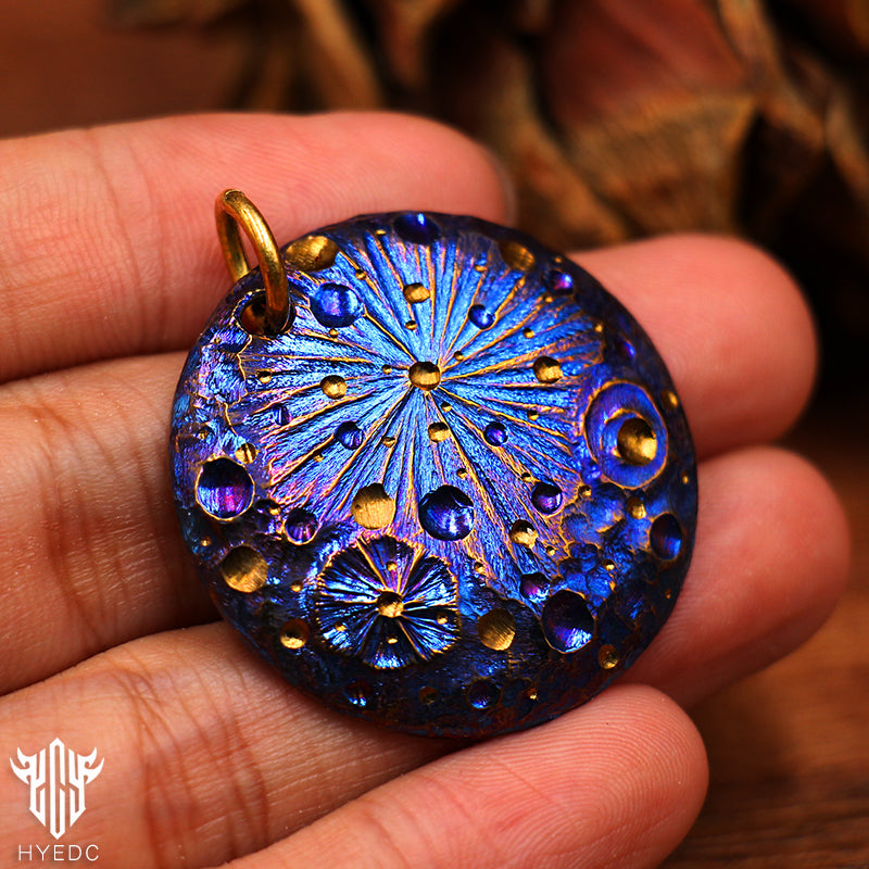 Limited edition titanium alloy starry sky medallion necklace pendant Qixi gift tag keychain pendant EDC