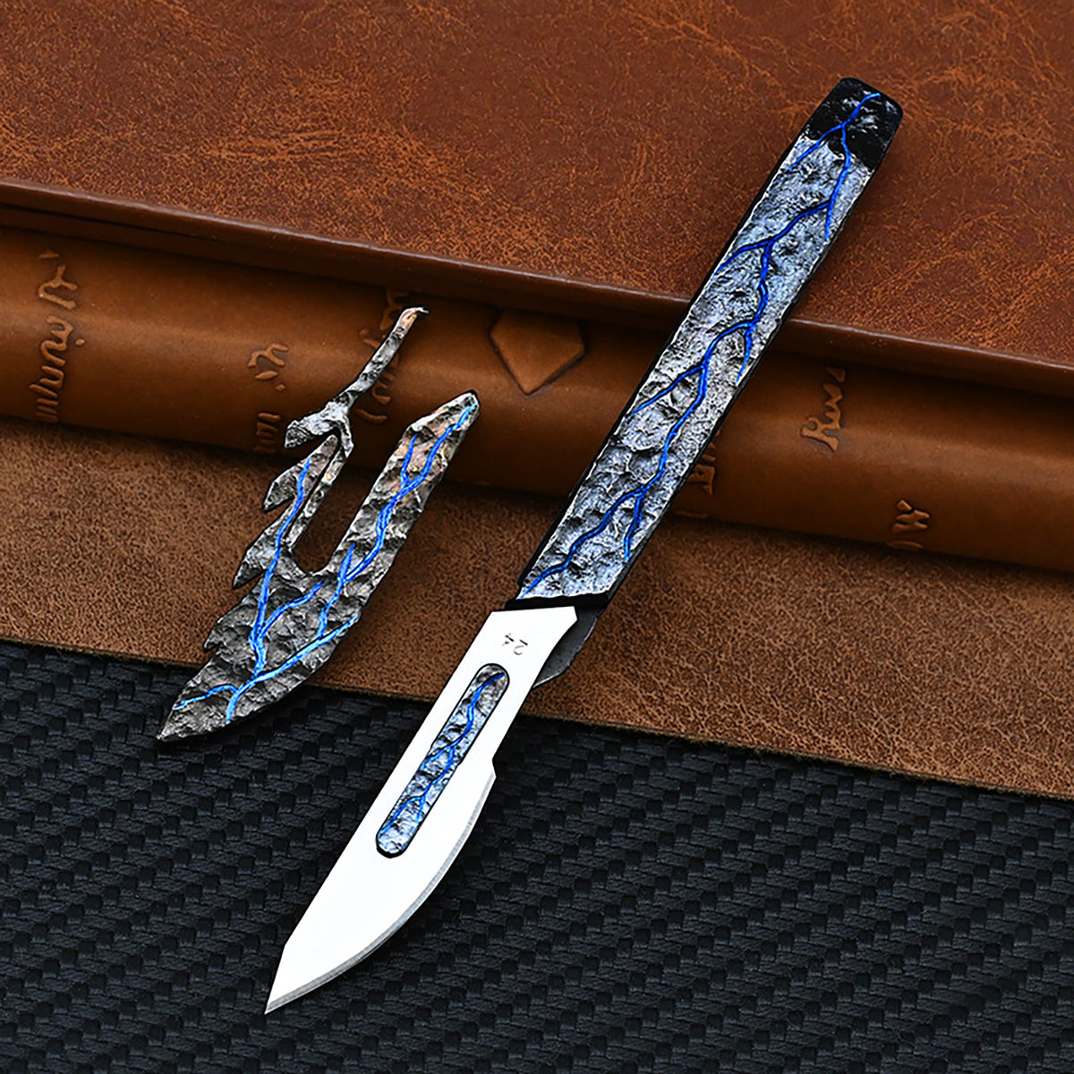 Hand Carving Rock Texture Titanium Alloy Camping Knife Sharp Folding Keychain Gift Carry-on Safe Sharp Folding Knife EDC