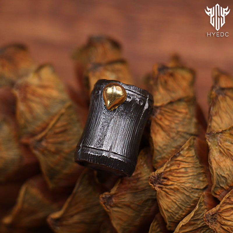 Hand Carved Limited Edition Titanium Alloy Knife Beads Paracord Umbrella Rope Bead Bamboo DIY Pendant Collar Necklace Jewelry