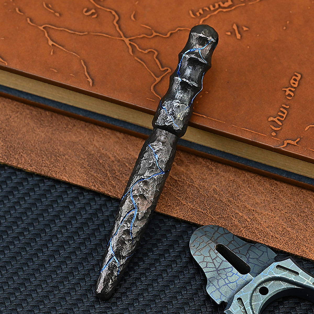 HCYEDC Limited Edition Mini Tactical Pen Titanium Alloy EDC Hand CarvingStone GrainSignature Pen