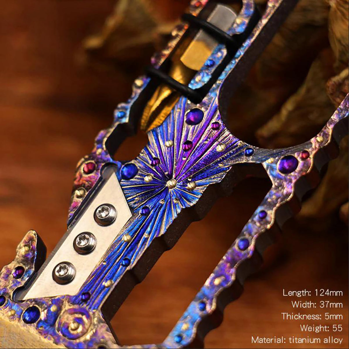 Limited Edition Titanium Alloy Multi-Function Screwdriver Crowbar Bottle Opener Outdoor Crowbar Hand Carving Starry Sky EDC