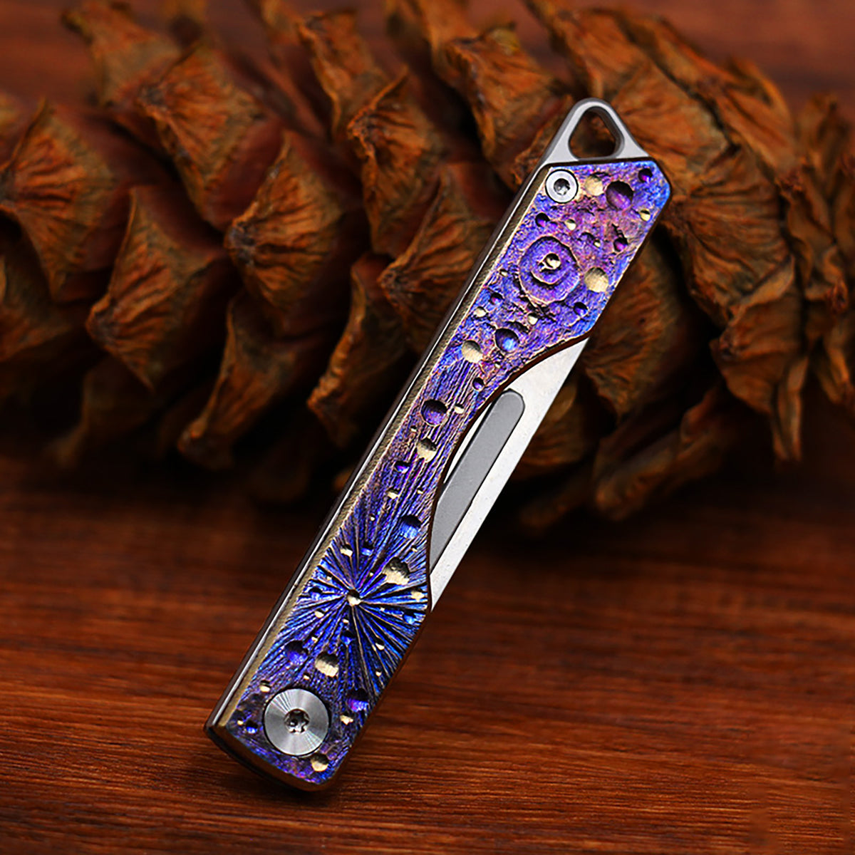 Limited Edition Hand Carved Titanium Alloy Art Knife Keychain Portable Disassembly Tool Expressive Collectible