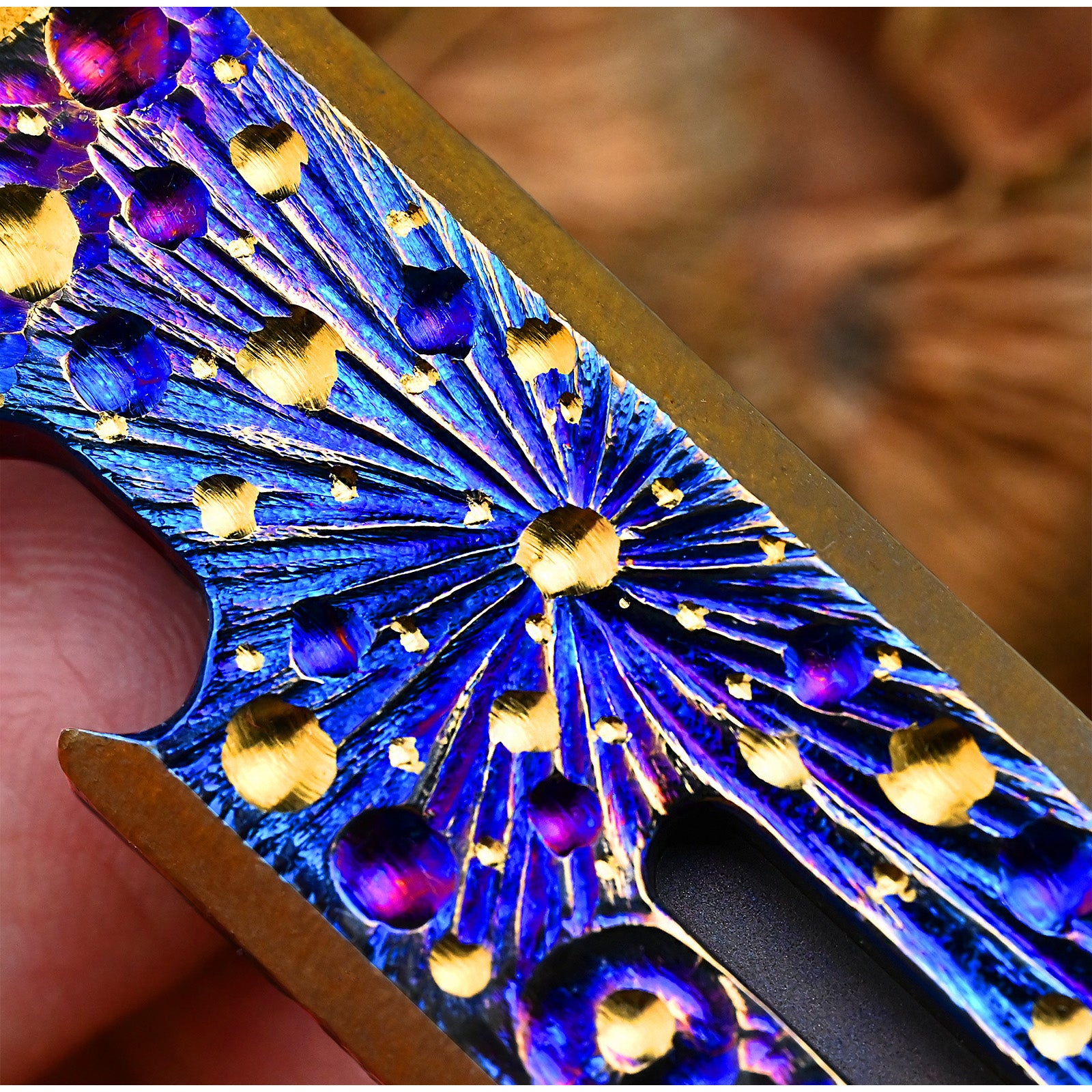 Limited Edition Titanium Alloy EDC Multi-Function Screwdriver Crowbar Bottle Opener Outdoor Crowbar Hand Carving Starry Sky