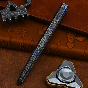 HCYEDC Limited Edition Titanium Alloy Tactical Pen Hand Carved Stone Grain Metal Signature Neutral EDC Split Rock Pen Pen Body Using Design for Writing Tactical Defense Emergency Defense Escape