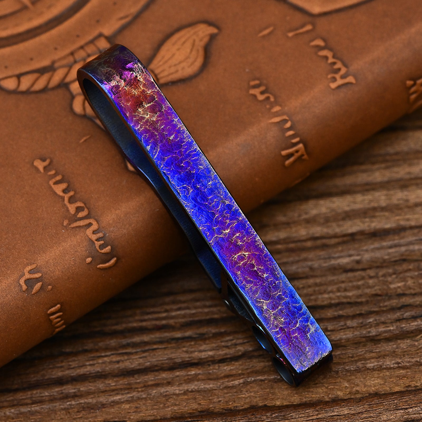 Limited Edition Titanium Alloy Belt Car Keychain Men's Waist Sports Pants Keychain Pendant Belt Buckle