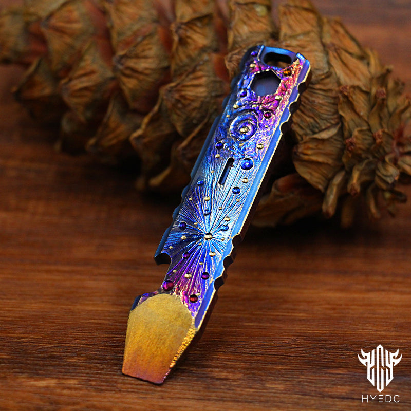 Hand Carving Starry Sky Titanium AlloyCrowbar Outdoor Multi Functional Survival Tool Bottle Opener Keychain Wrench for EDC