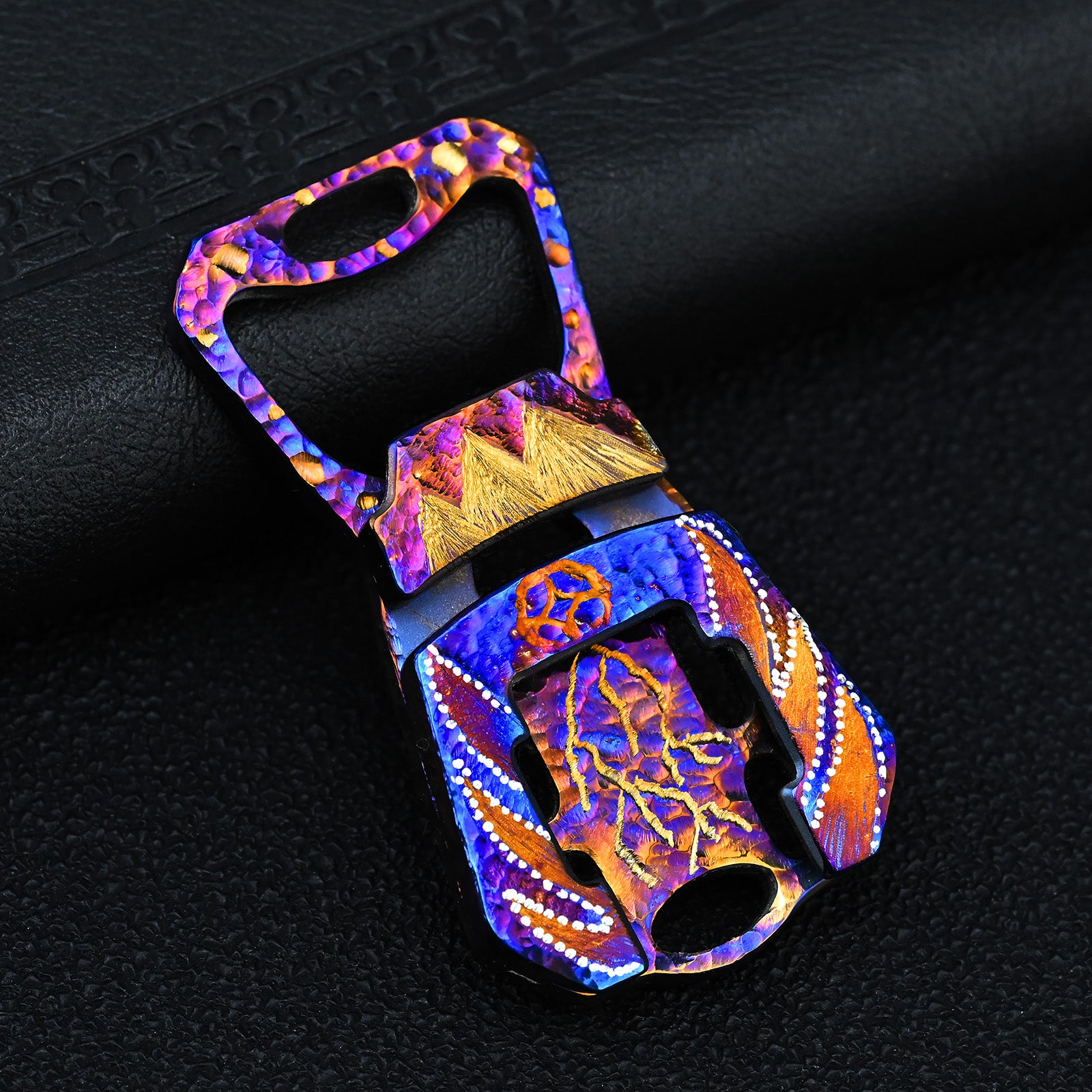 Hand carved patterns Titanium Alloy Portable Portable Bottle Opener Easy Reusable Can Opener Kitchen Supplies Camping Tools
