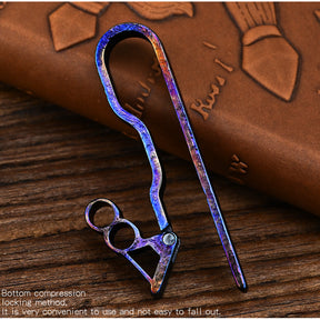 Limited Edition Titanium Alloy Belt Car Keychain Men's Waist Sports Pants Keychain Pendant Belt Buckle