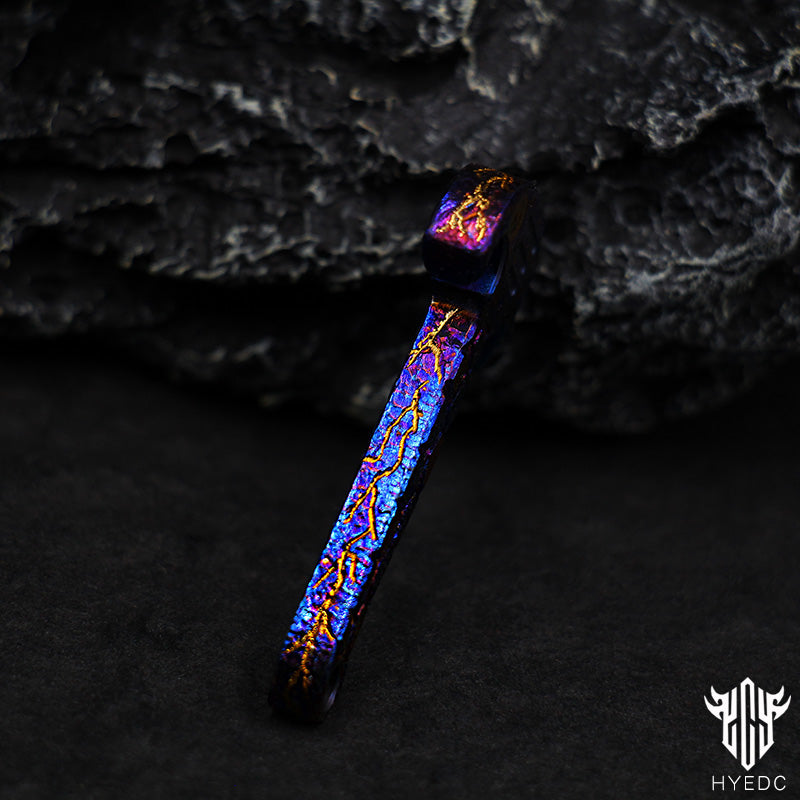 Hand Carved Mini Titanium Alloy Crowbar Outdoor Small Tools Key Chain Pendant Style Multifunctional Unpacking Bottle Opener EDC