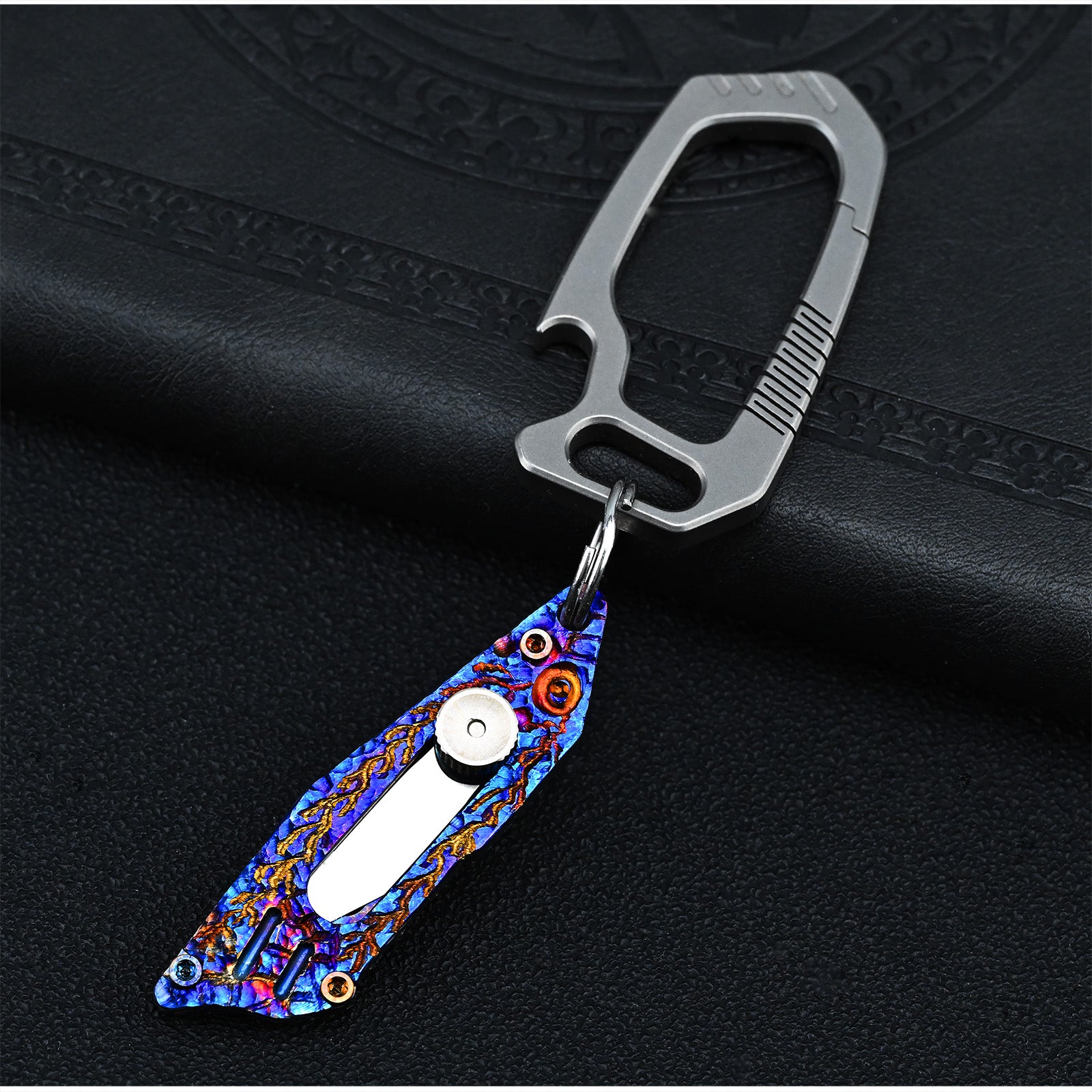 Edition Hand Carving Lightning Stone PatternTitanium Alloy Pocket Keychain Small Knife MINI Outdoor Self-defense Tool EDC