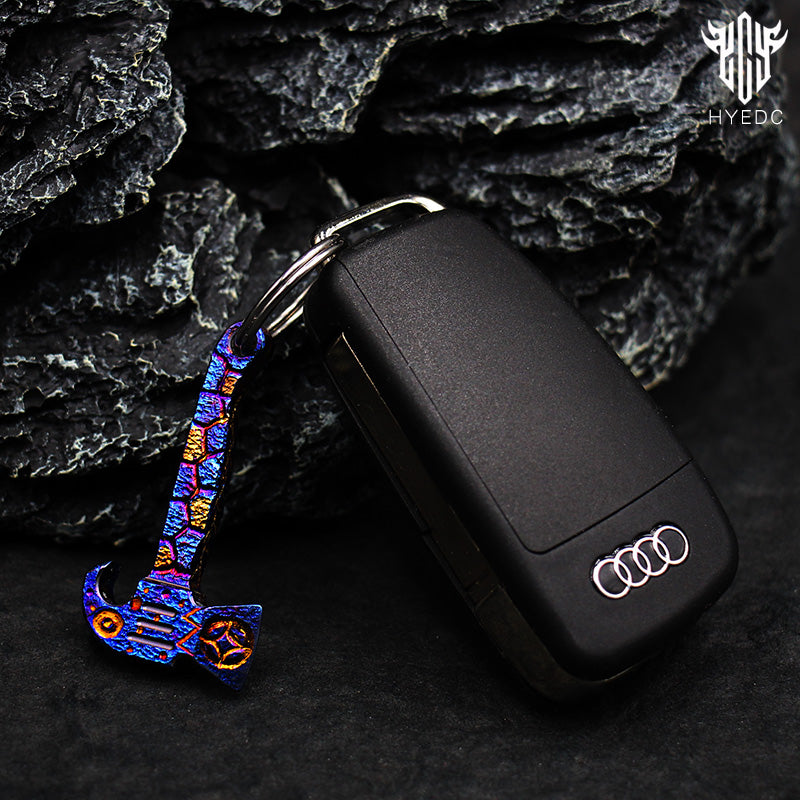 Hand Carved Mini Titanium Alloy Crowbar Outdoor Small Tools Key Chain Pendant Style Multifunctional Unpacking Bottle Opener EDC