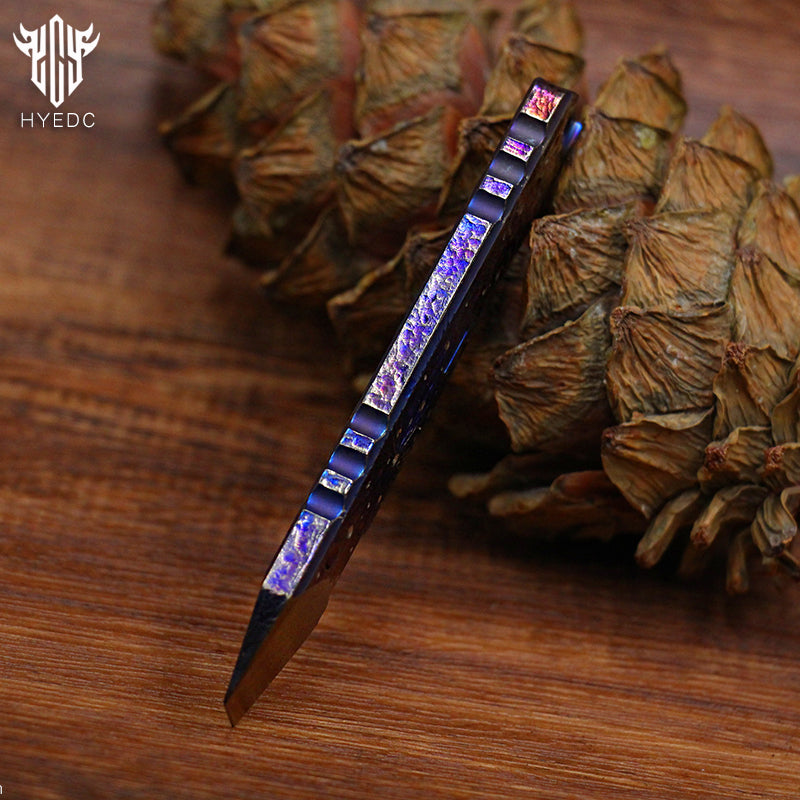 Hand Carving Starry Sky Titanium AlloyCrowbar Outdoor Multi Functional Survival Tool Bottle Opener Keychain Wrench for EDC