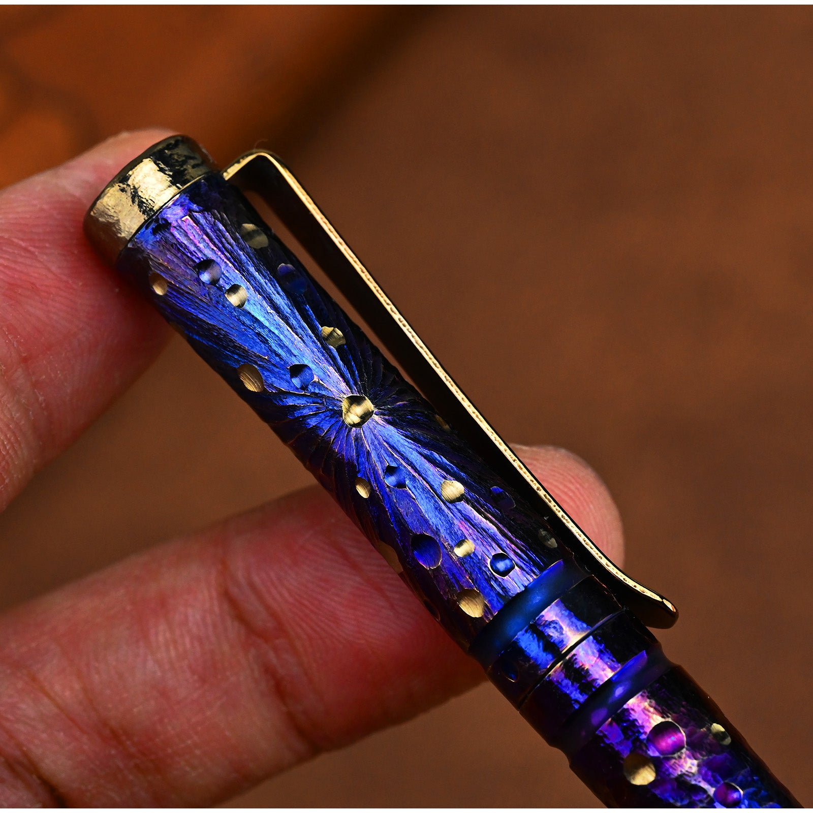 Starry Edition Titanium Portable Decompression Signature Pen Personalizes Self-defense EDC Broken Window High-end Tactical Pen