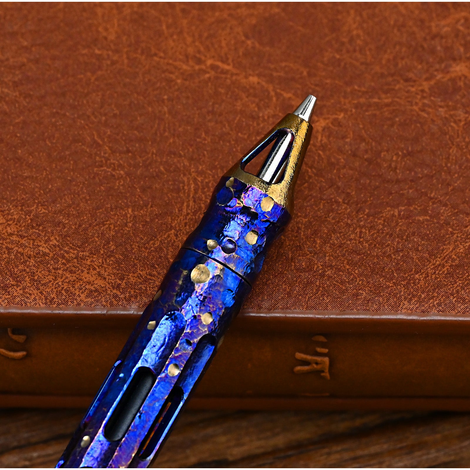 Star Sky Hand Carving Titanium alloy Automatic Pencil Signature Pen EDC refill Writing Gun-bolt Pen Multifunctional Tactical Pen