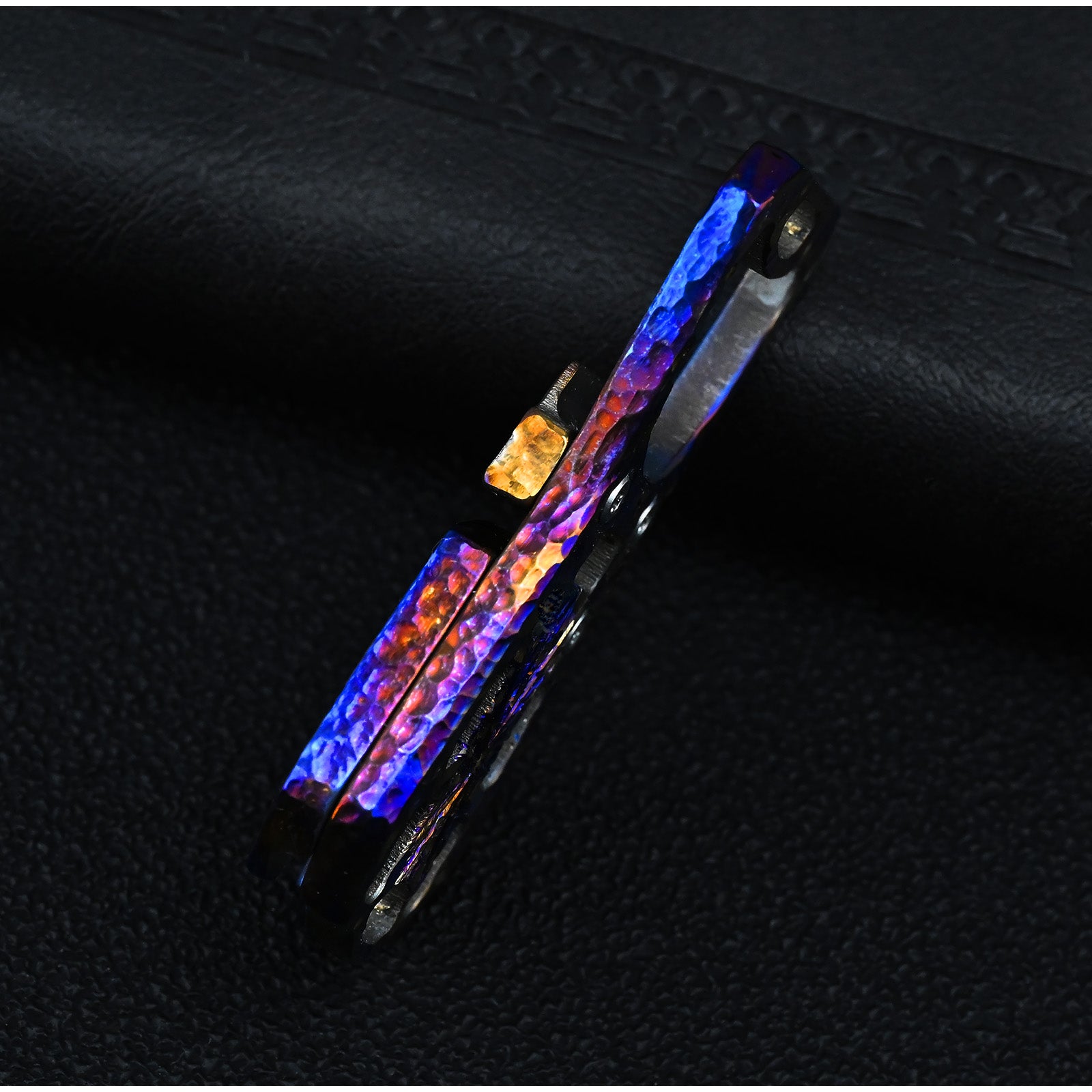 Hand carved patterns Titanium Alloy Portable Portable Bottle Opener Easy Reusable Can Opener Kitchen Supplies Camping Tools