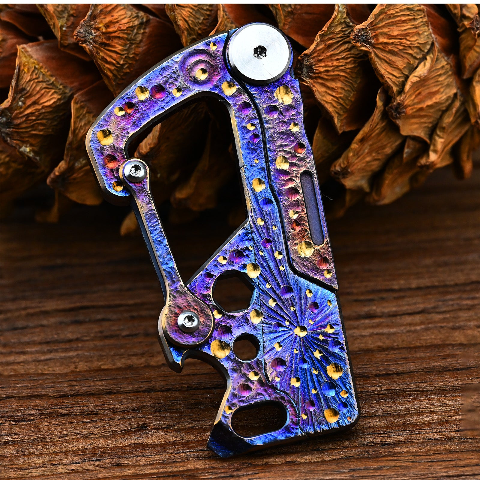 Limited Edition Hand Carved Starry Sky Titanium Alloy Multifunctional Key Chain - Waist Hanging Car Keychain Pocket Knife EDC