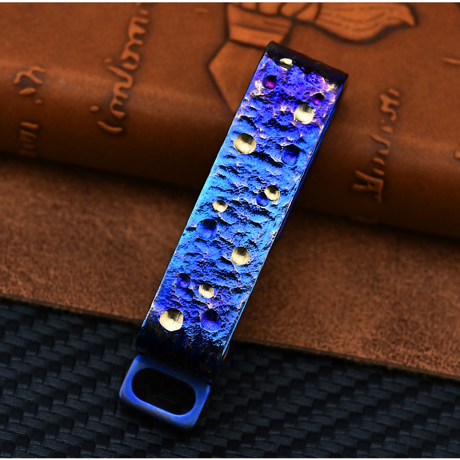 Star Sky Limited Titanium Waist Belt Buckle Titanium Alloy Keychain Portable EDC Outdoor Tool Corrosion Resistant Everyday Carry