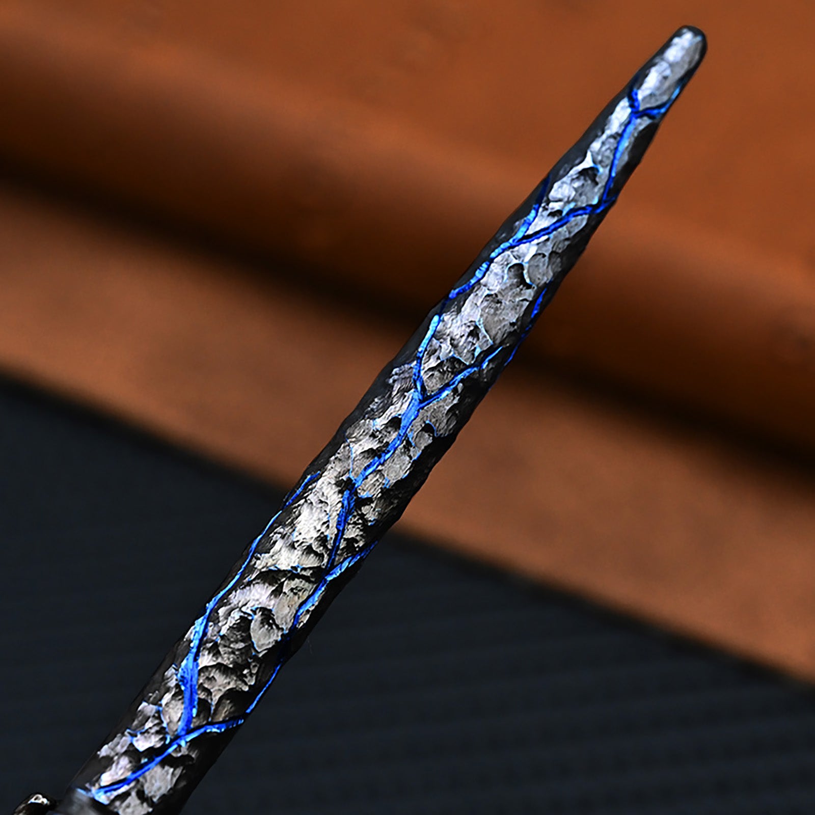 Titanium Hand Carving Rock TextureTitanium Alloy Art Knife Keychain Portable Disassembly Tool EDC
