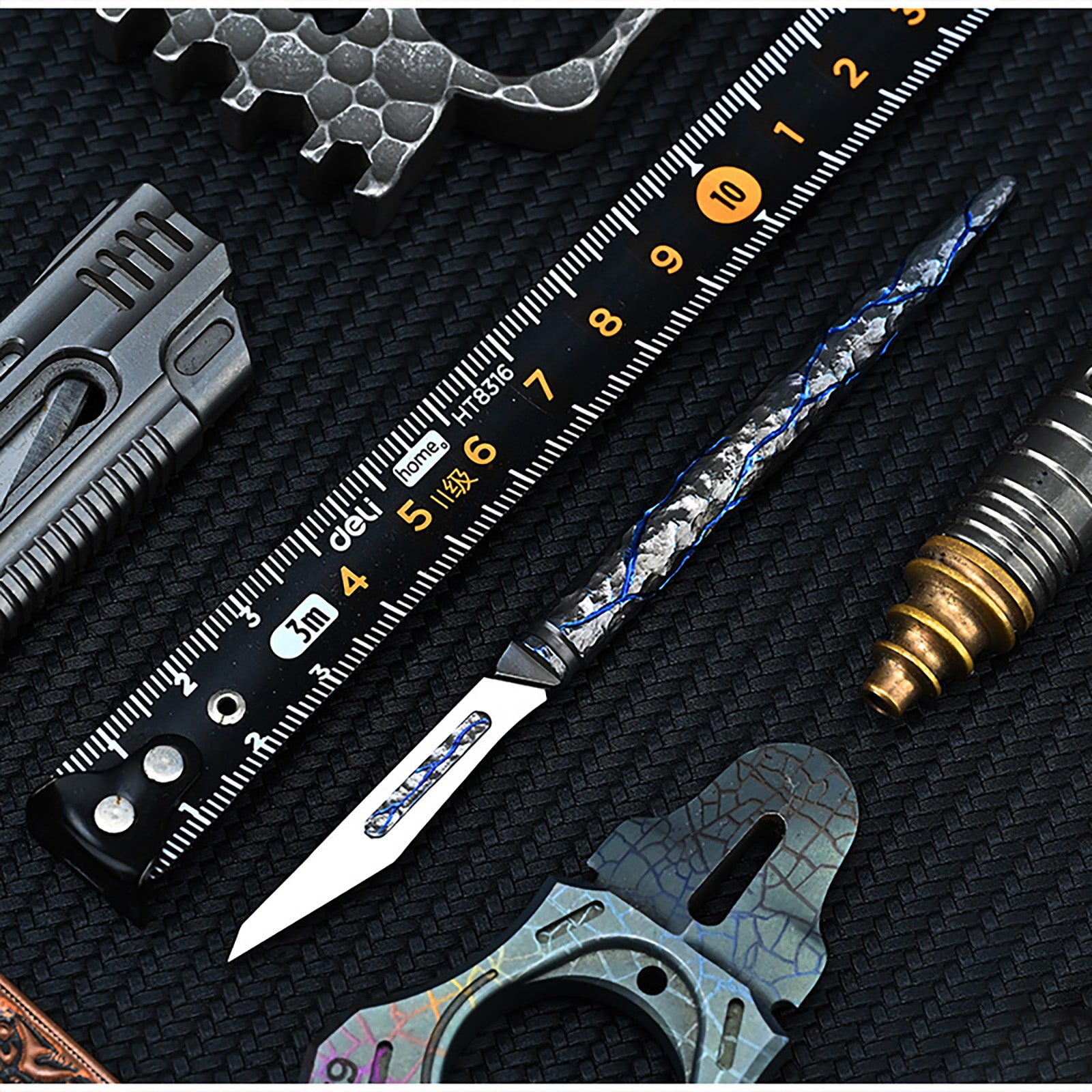Titanium Hand Carving Rock TextureTitanium Alloy Art Knife Keychain Portable Disassembly Tool EDC