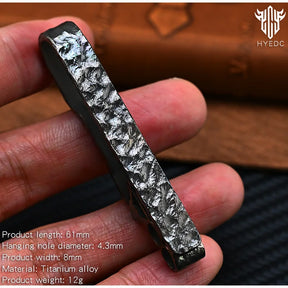 Limited Edition Titanium Hand Carved Rock Texture Keychain Alloy Belt Men's Sports Waist Pendant Car Accessory