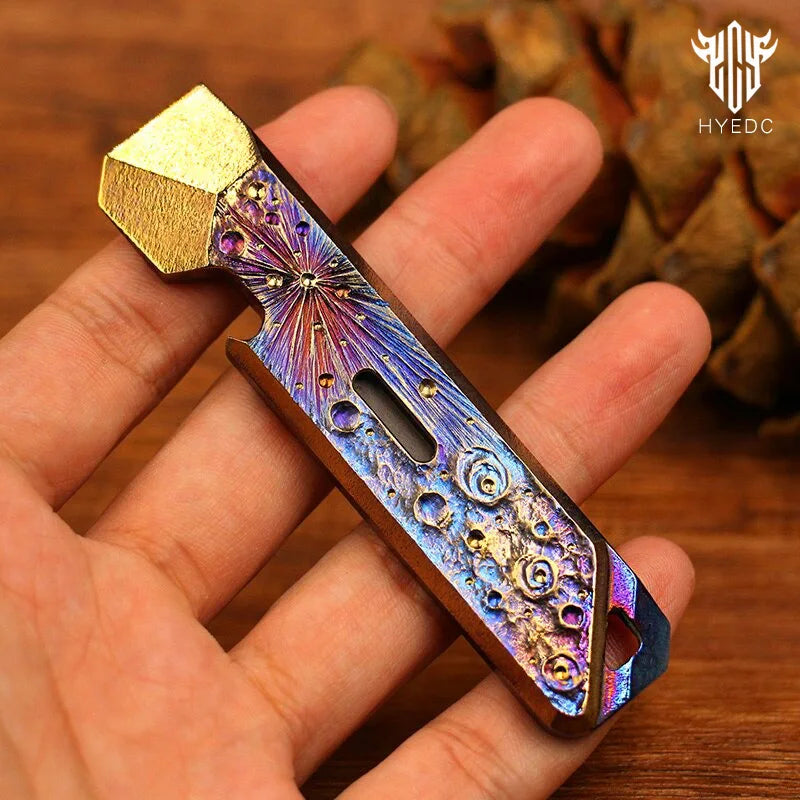 Limited Edition Titanium Alloy EDC Multi-Function Screwdriver Crowbar Bottle Opener Outdoor Crowbar Hand Carving Starry Sky