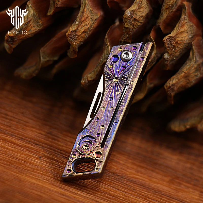 Star Sky Hand Carving Mini Titanium Alloy Camping Knife Sharp Edc Folding Knife Carry-on Keychain Gift Knife Pendant Lette