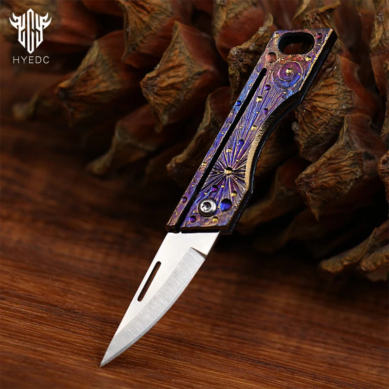 Star Sky Hand Carving Mini Titanium Alloy Camping Knife Sharp Edc Folding Knife Carry-on Keychain Gift Knife Pendant Lette
